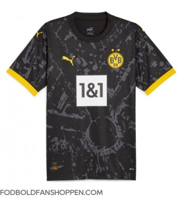 Borussia Dortmund Felix Nmecha #8 Udebanetrøje 2023-24 Kortærmet